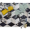 Everything Counts - 2020 - terracotta ceramica dipinta, objet trouvé, legno e plexiglass - cm 96x74x10